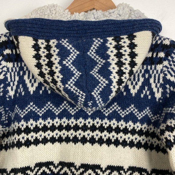 Telluride Knit Hooded Toggle Closure Cardigan, Size Medium - Picture 6 of 15